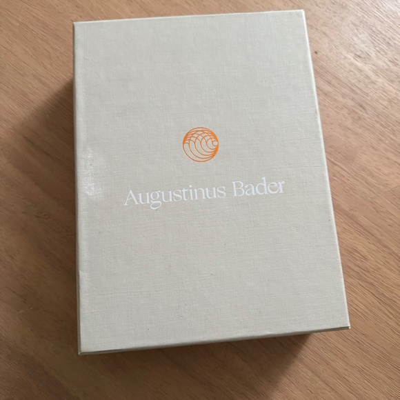Augustinus Bader Duo The Cream 50ml The Rich Cream 50ml RP: 550 USD - Picture 9 of 10
